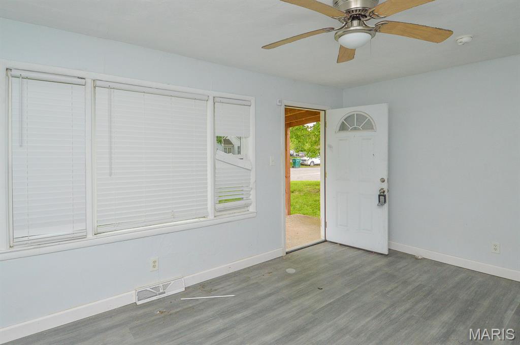 2054 Sandy Ridge Road Cahokia, IL 62206 - Photo 6 of 12