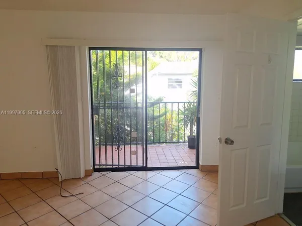$1,800 | Central North Miami, North Miami, FL 33161