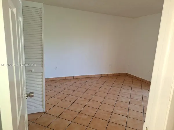 $1,800 | Central North Miami, North Miami, FL 33161