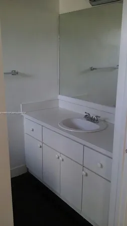 $1,800 | Central North Miami, North Miami, FL 33161