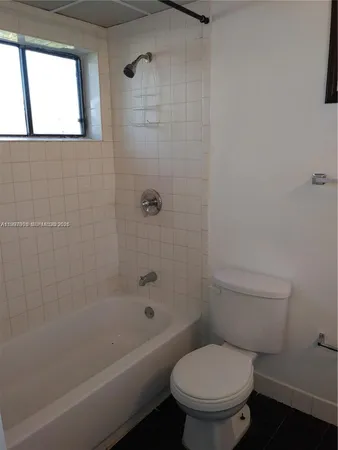 $1,800 | Central North Miami, North Miami, FL 33161