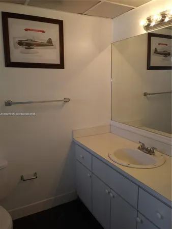 $1,800 | Central North Miami, North Miami, FL 33161