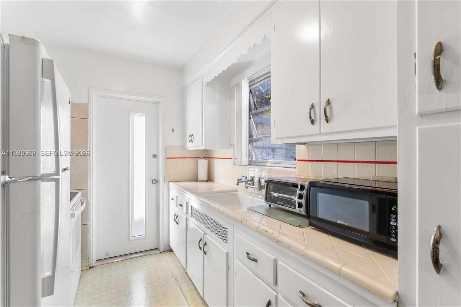 819 Northwest 47th Street Miami, FL 33127 - Photo 10 of 17