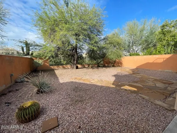 $3,950 | 18268 North 92nd Street, Scottsdale, AZ 85255