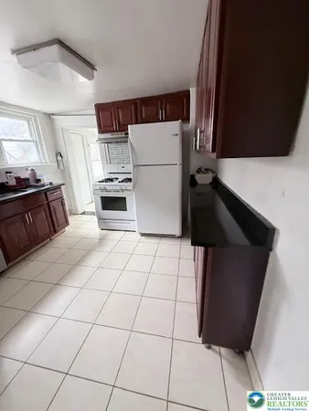 $2,100 | 944 Walnut Street, Allentown, PA 18102