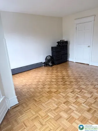 $2,100 | 944 Walnut Street, Allentown, PA 18102