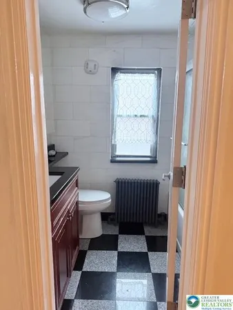 $2,100 | 944 Walnut Street, Allentown, PA 18102