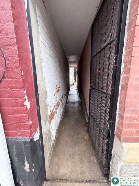 944 Walnut Street Allentown, PA 18102 - Photo 30 of 33