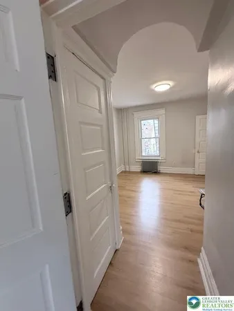 $2,100 | 944 Walnut Street, Allentown, PA 18102