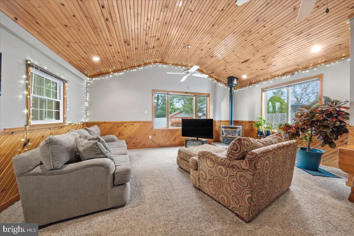 248 Winding Way Marlton, NJ 08053 - Photo 17 of 41 a living room with furniture and a large window