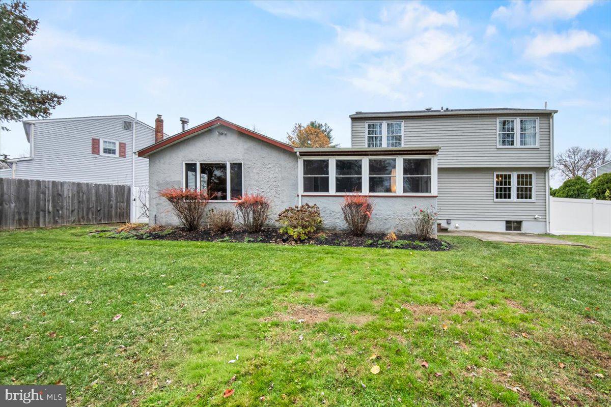 248 Winding Way Marlton, NJ 08053 - Photo 41 of 41 a house view with a garden space