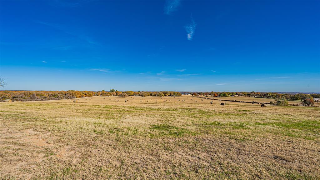 7550 Goodman Lane Azle, TX 76020 - Photo 19 of 19 a view of an ocean
