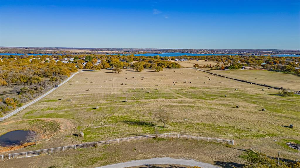 7550 Goodman Lane Azle, TX 76020 - Photo 8 of 19 a view of ocean view