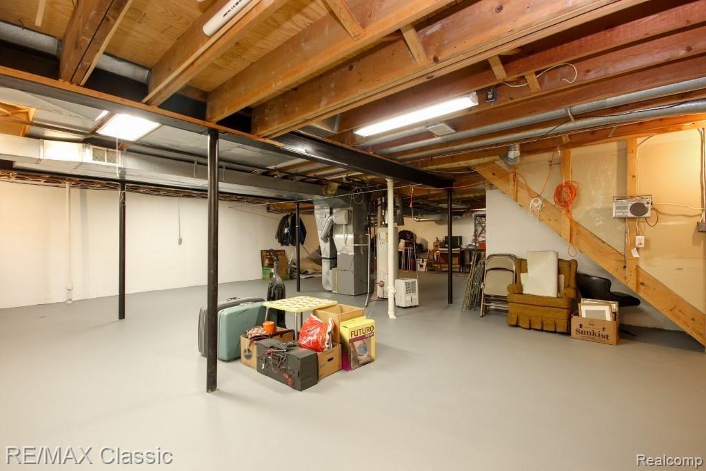 46461 Strathmore Road Plymouth, MI 48170 - Photo 56 of 59 IMG_7120 (Custom).jpg