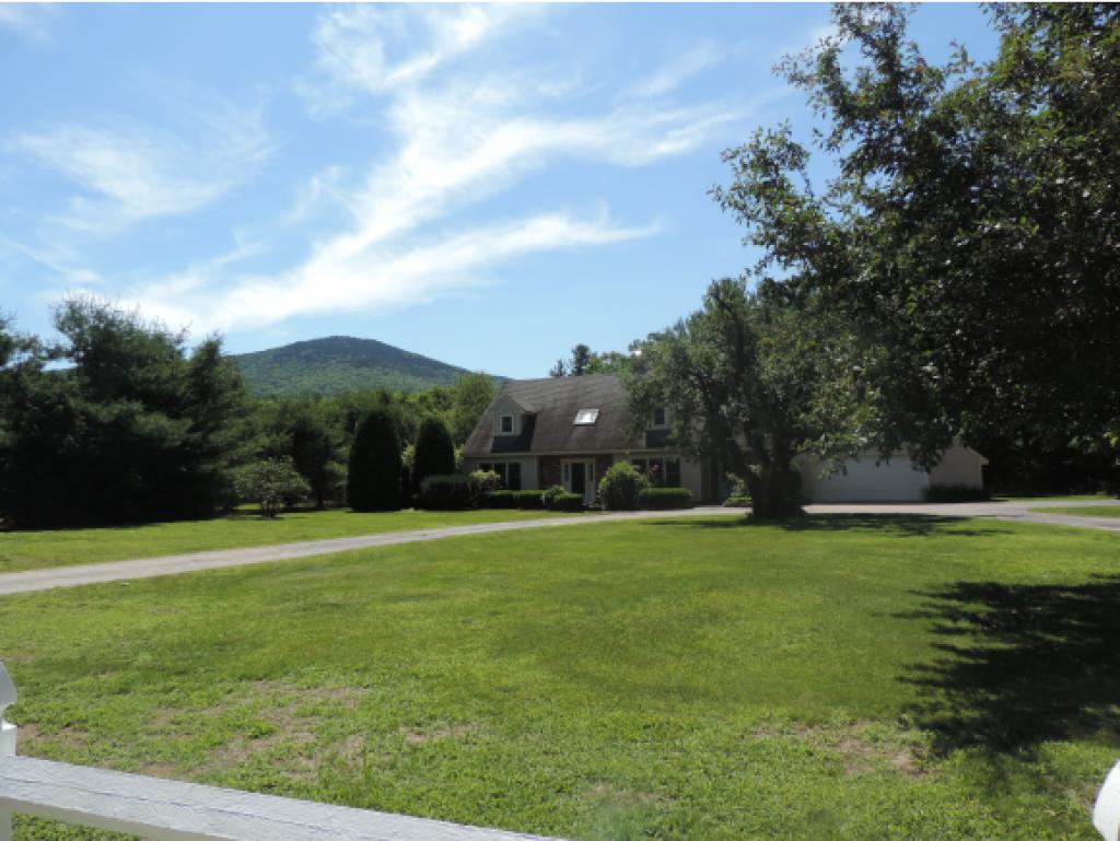 52 Goodwin Road Gilford, NH 03249 - Photo 3 of 32 Gallery Image 3