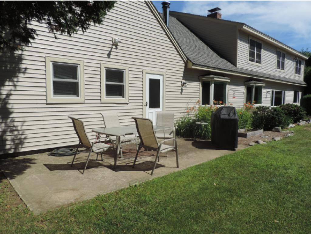 52 Goodwin Road Gilford, NH 03249 - Photo 7 of 32 Gallery Image 7