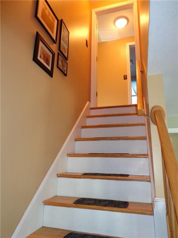 3 Fairoaks Drive Springvale, ME 04083 - Photo 19 of 25 Stairway