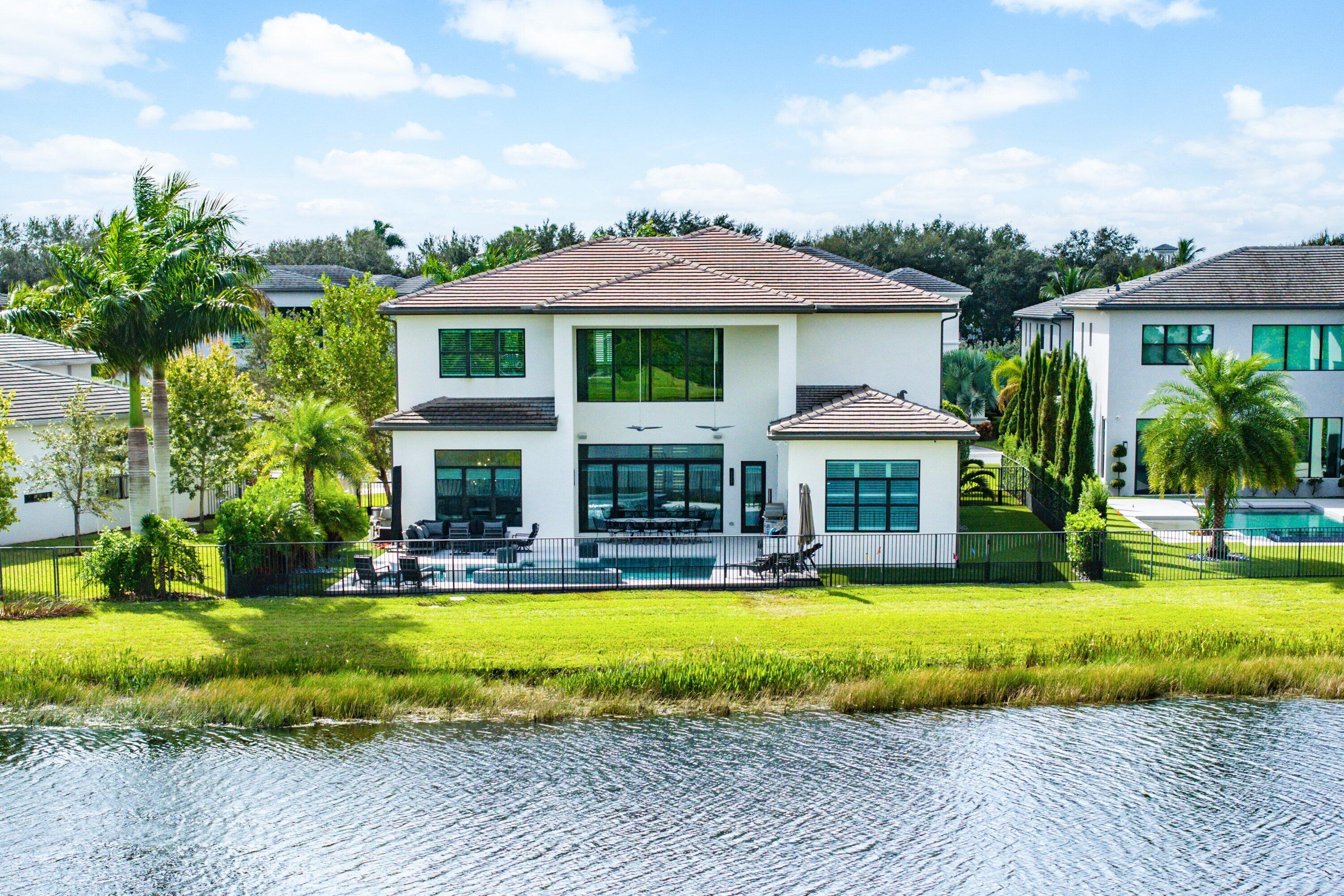 9569 Vescovato Way Boca Raton, FL 33496 - Photo 56 of 98 Back