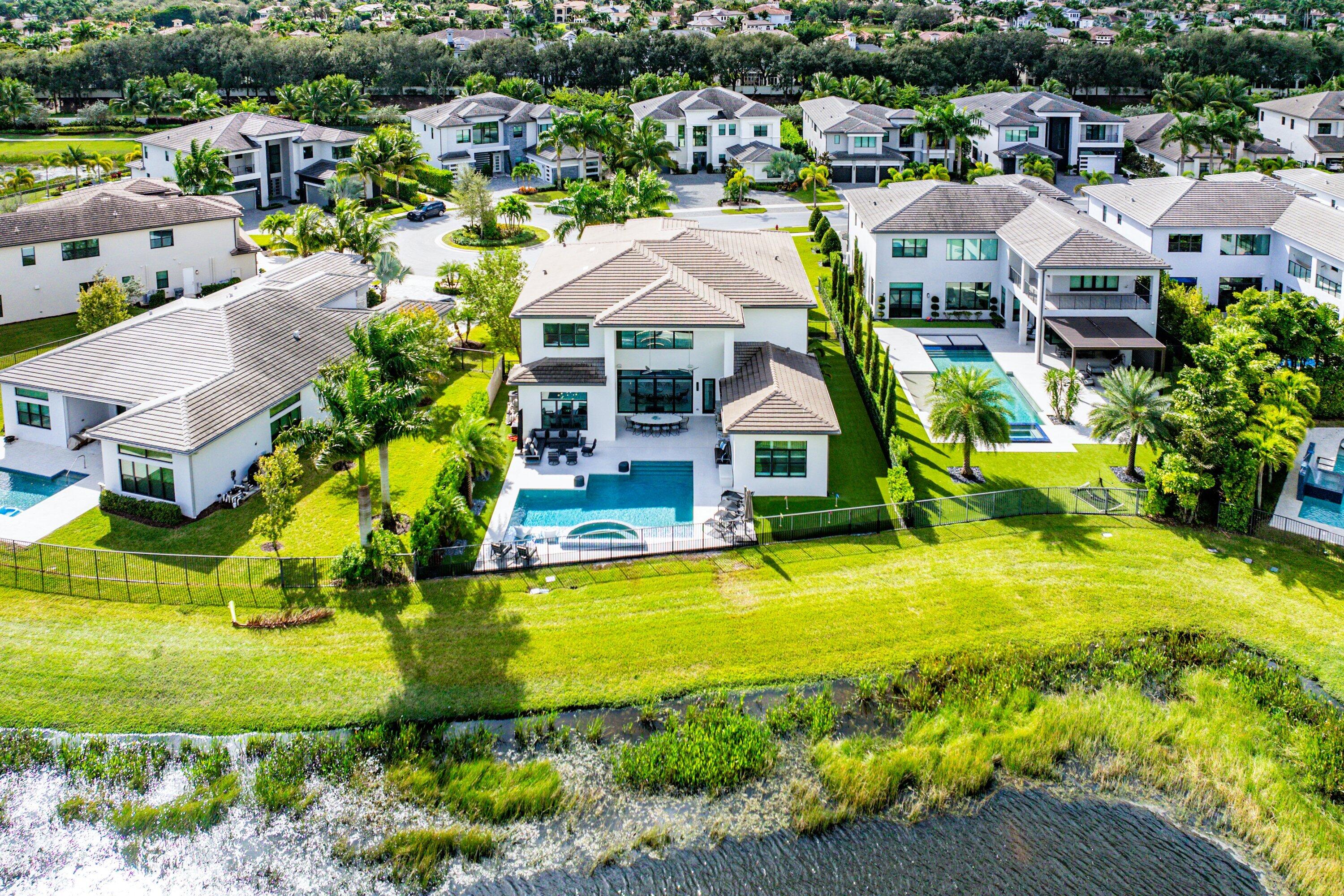 9569 Vescovato Way Boca Raton, FL 33496 - Photo 58 of 98 Back