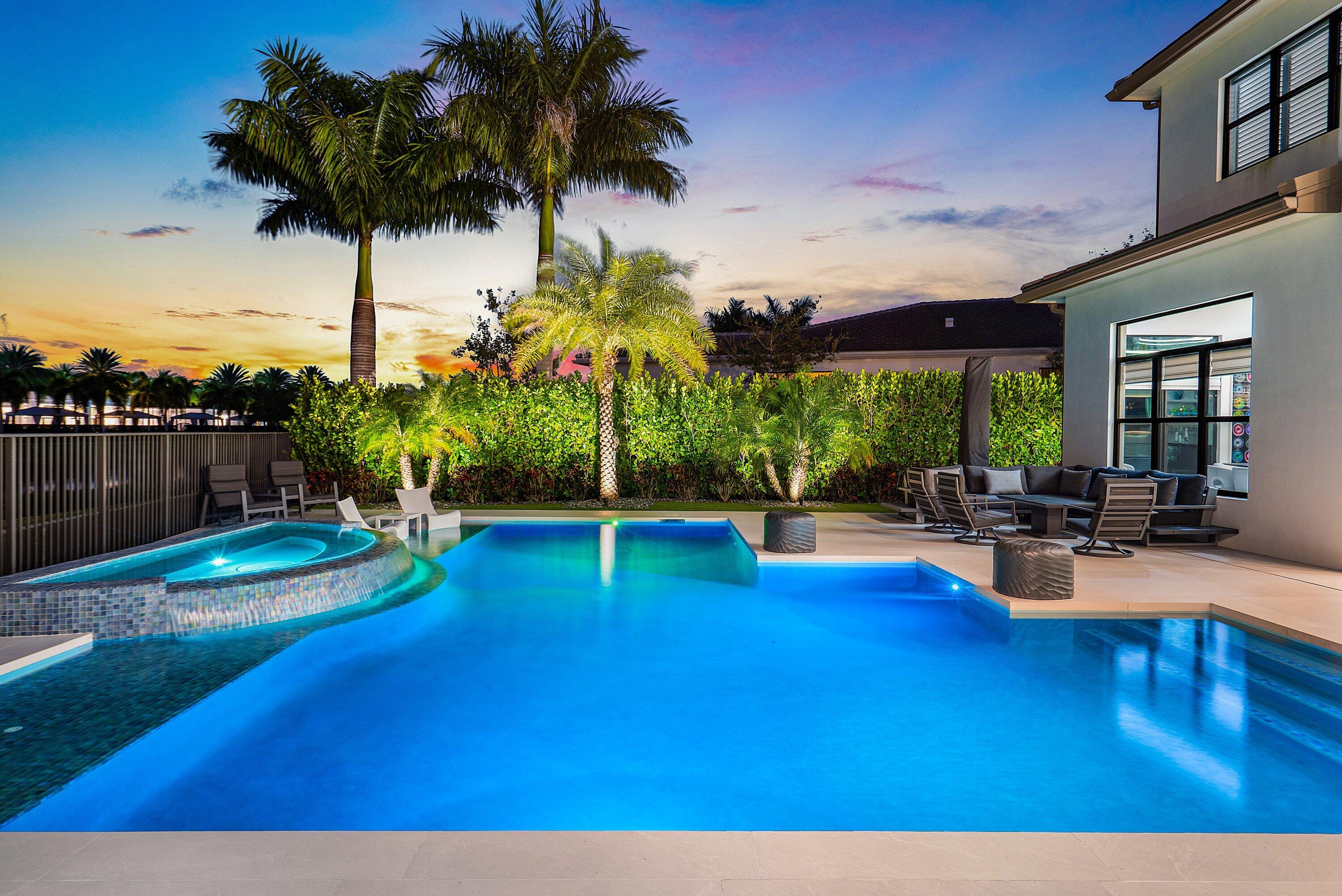 9569 Vescovato Way Boca Raton, FL 33496 - Photo 77 of 98 Pool