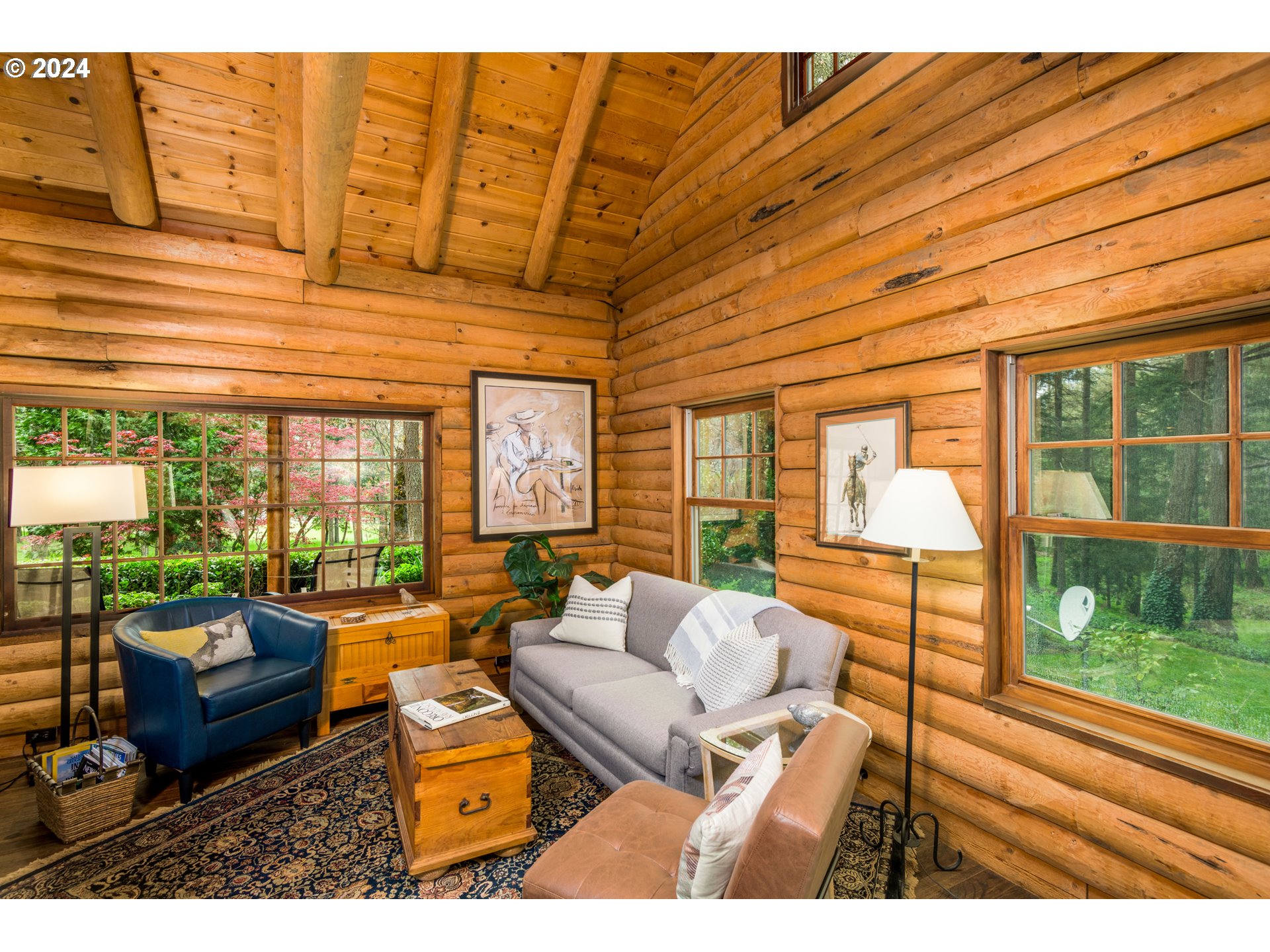 818 Slagle Creek Road Grants Pass, OR 97527 - Photo 32 of 47 Guest Quarters