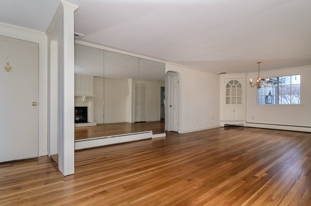 27 Ridgewood Road Westwood, MA 02090 - Photo 3 of 23