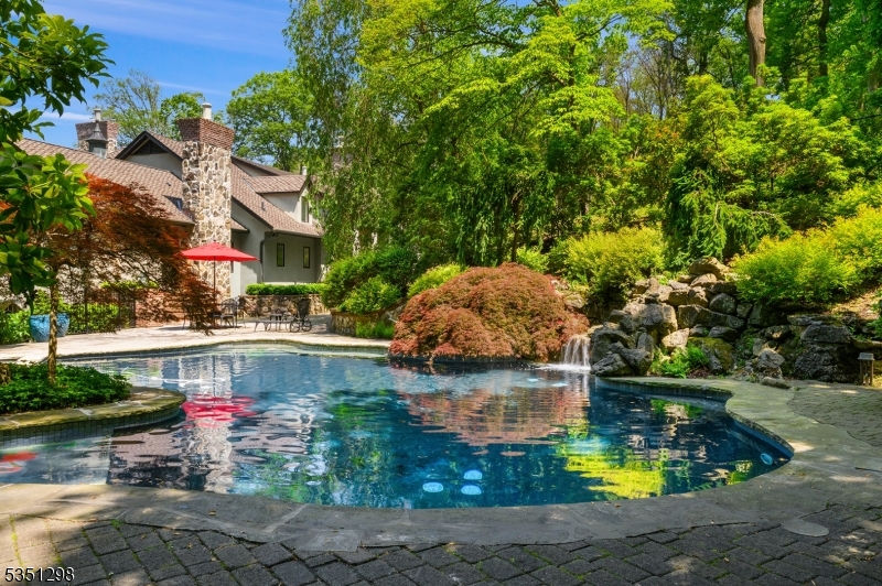 14 Bliss Road Mendham, NJ 07945 - Photo 6 of 41