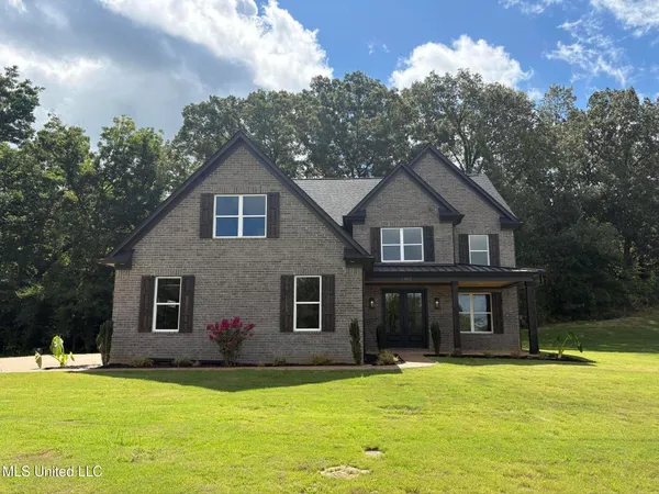 $605,900 | 1483 John Thomas Cove, Hernando, MS 38632
