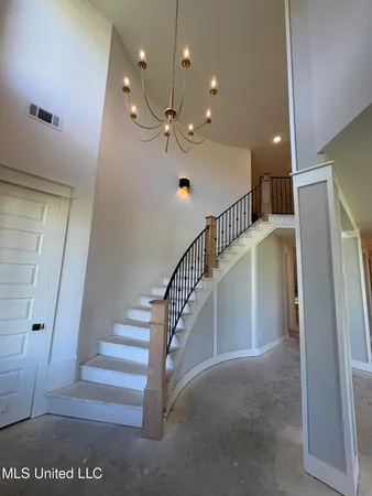 $605,900 | 1483 John Thomas Cove, Hernando, MS 38632