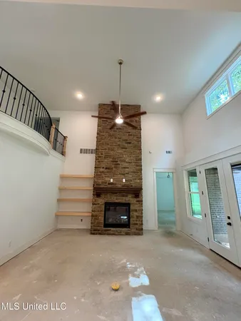 $605,900 | 1483 John Thomas Cove, Hernando, MS 38632