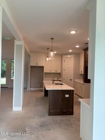 $605,900 | 1483 John Thomas Cove, Hernando, MS 38632