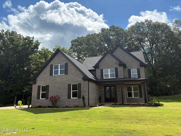 $605,900 | 1483 John Thomas Cove, Hernando, MS 38632