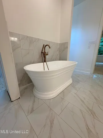 $649,900 | 1483 John Thomas Cove, Hernando, MS 38632