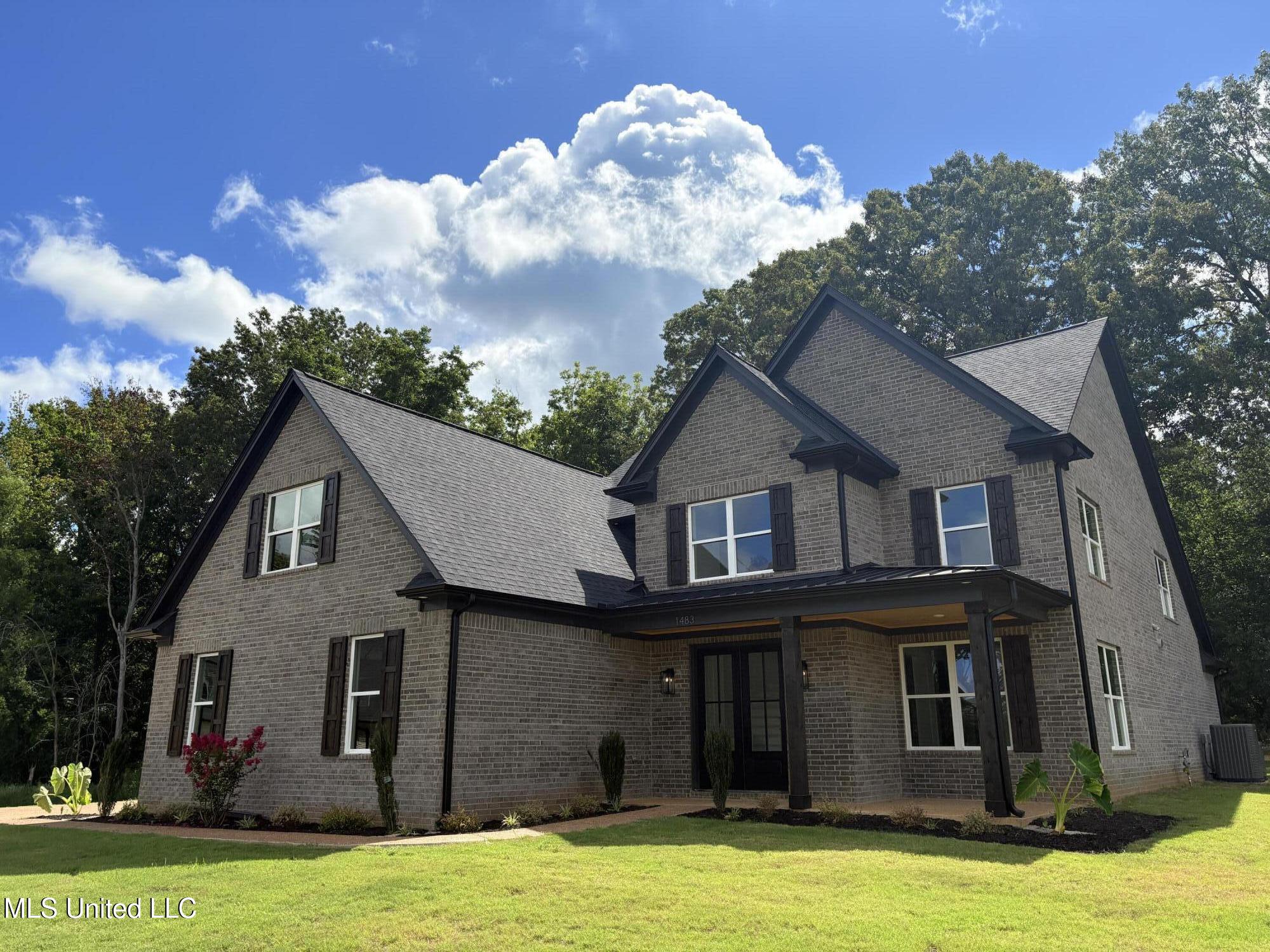 1483 John Thomas Cove Hernando, MS 38632 - Photo 3 of 44 IMG_1139