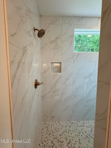 $649,900 | 1483 John Thomas Cove, Hernando, MS 38632