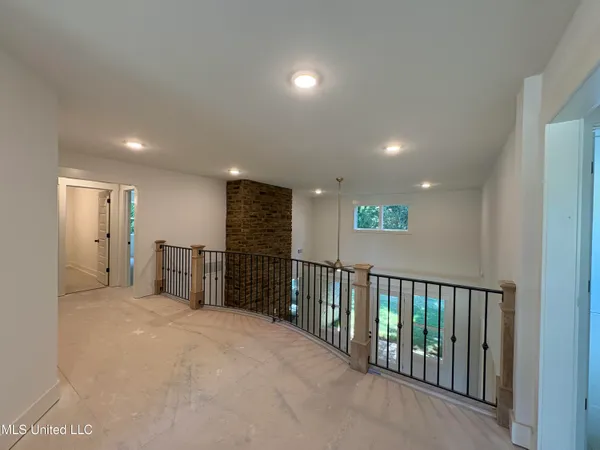 $605,900 | 1483 John Thomas Cove, Hernando, MS 38632