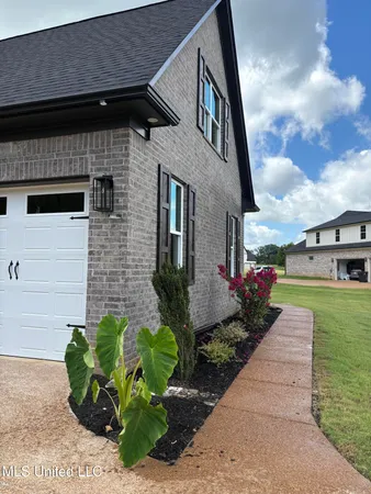 $605,900 | 1483 John Thomas Cove, Hernando, MS 38632
