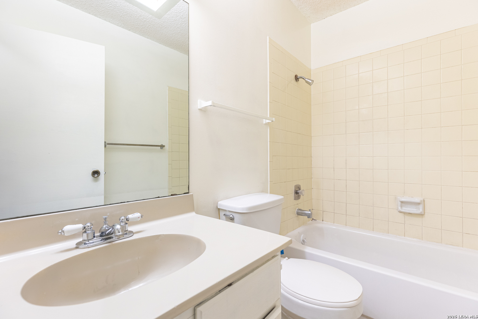 8127 Babe Ruth Street San Antonio, TX 78240 - Photo 14 of 33