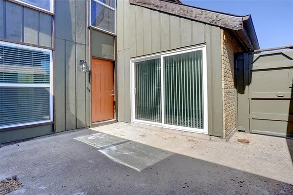 $149,000 | 4643 Country Condos Creek Drive, Unit 1092, Dallas, TX 75236