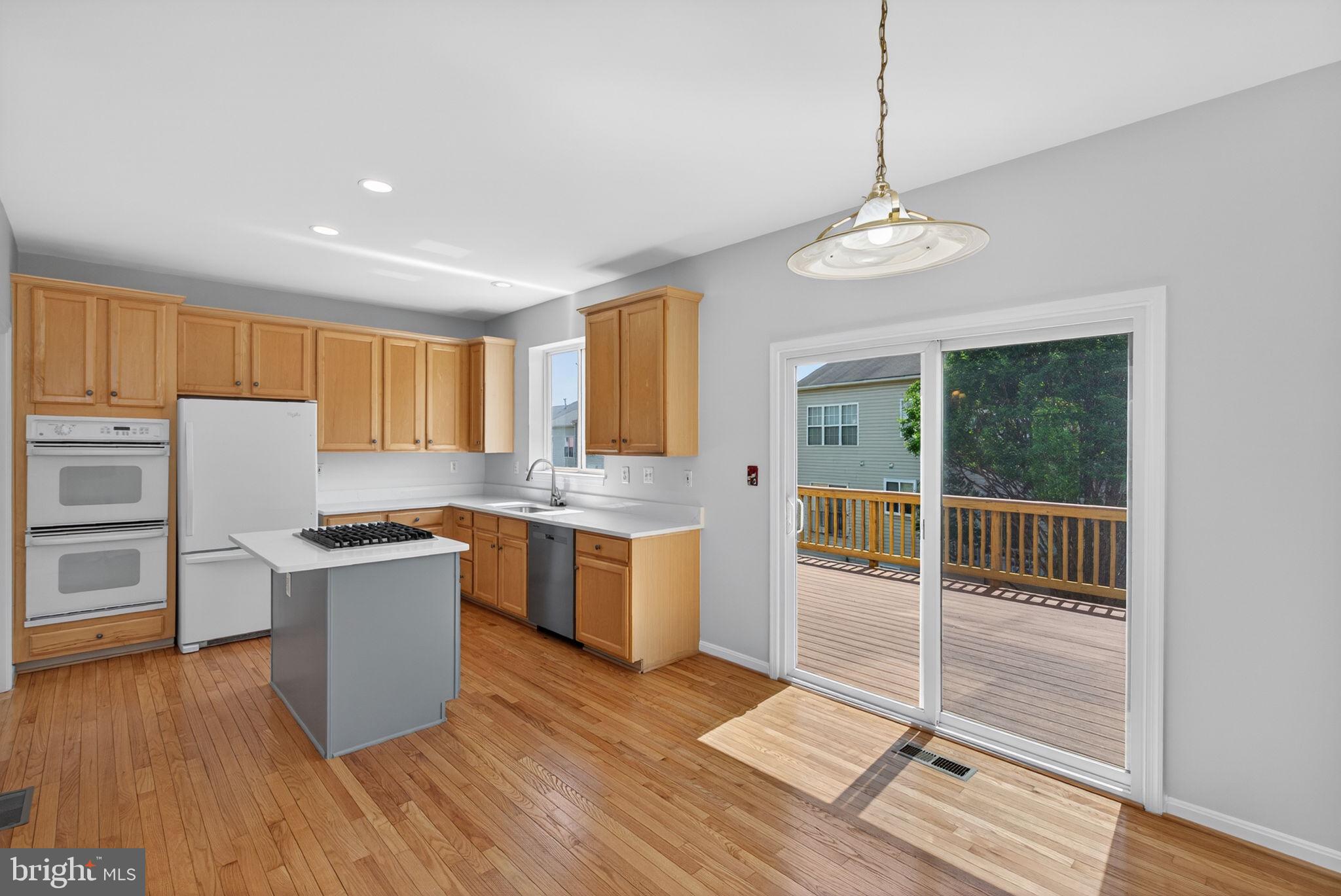 13597 Big Boulder Road Herndon, VA 20171 - Photo 13 of 41