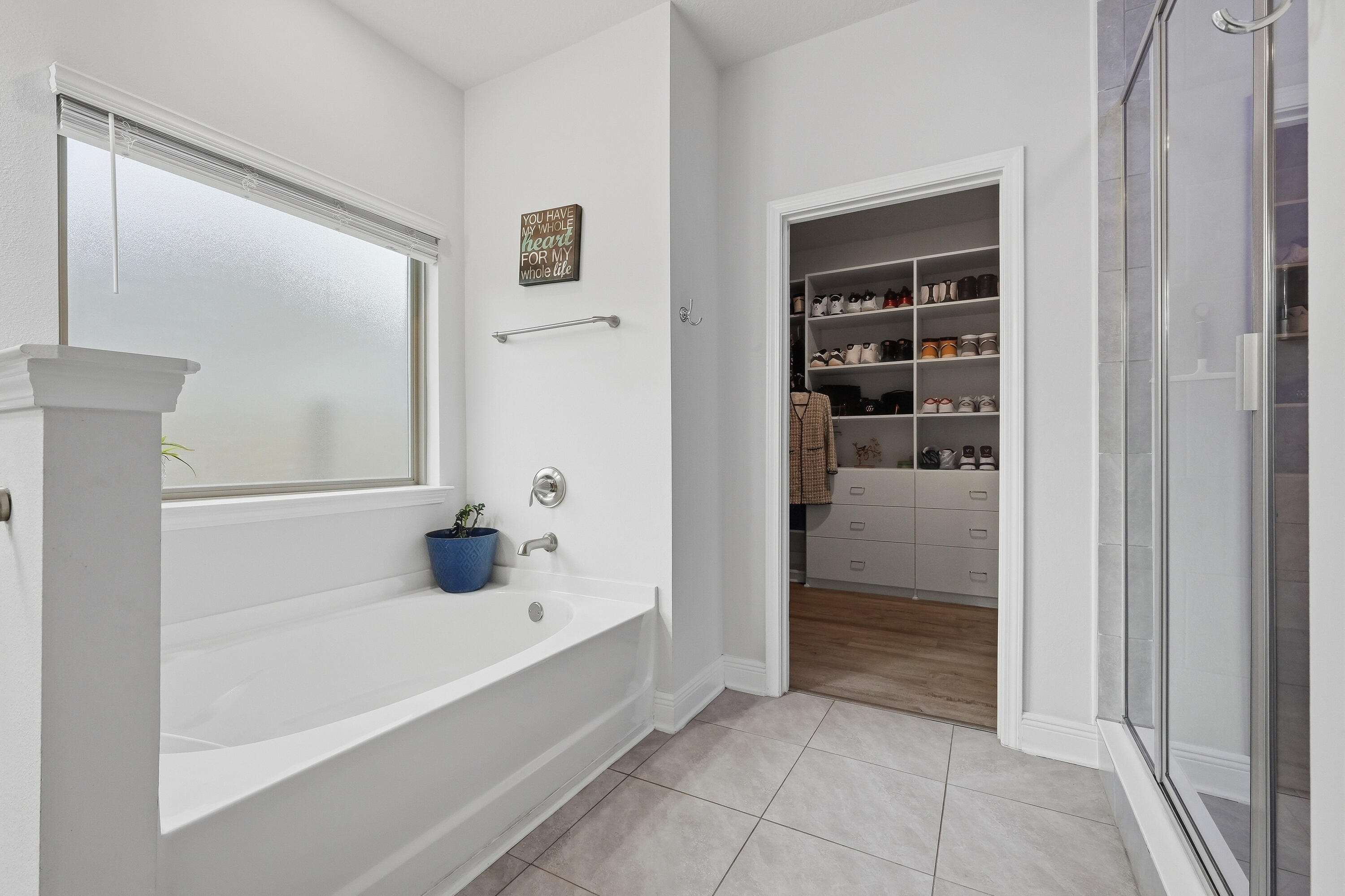 8110 Stream Ridge Road Pensacola, FL 32526 - Photo 35 of 69 Garden Tub