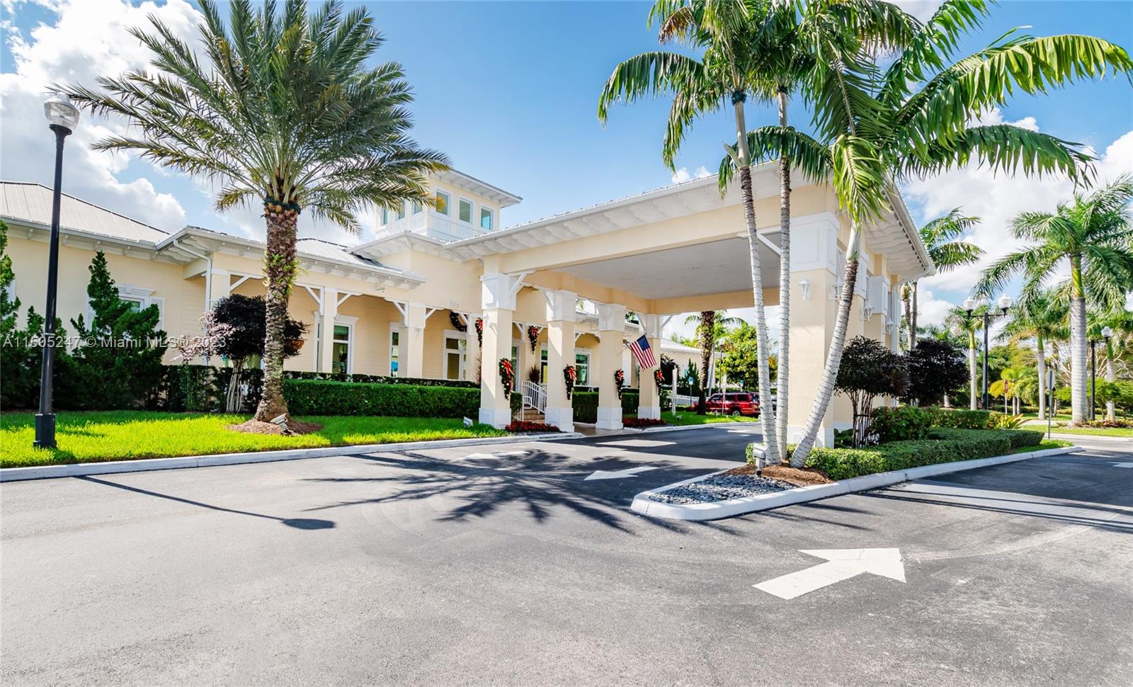 3501 Northeast 4th Street, Unit 3501 Homestead, FL 33033 - Photo 44 of 44 a view of a volley ball court