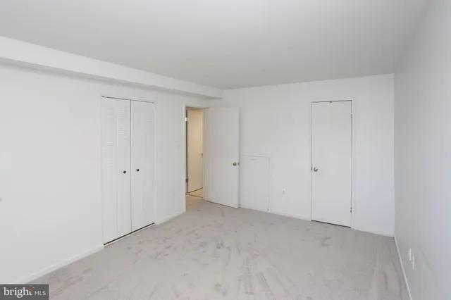 $180,000 | 8711 Hayshed Lane, Unit 14, Columbia, MD 21045