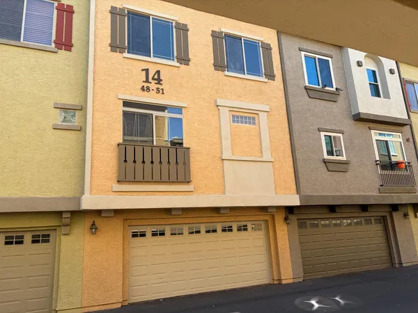 $2,175 | 16825 North 14th Street, Unit 49, Phoenix, AZ 85022