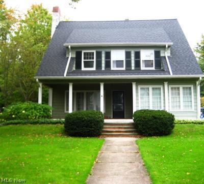 WELCOME TO:  2194 MIDDLEFIELD ROAD  CLEVELAND HEIGHTS, OHIO 44106