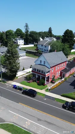 $2,250 | 651 Main Street, Branford, CT 06405