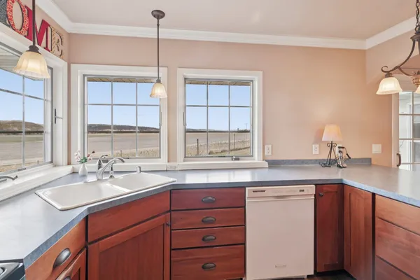 $525,000 | 1021 Susan Crest, Black Earth, WI 53515