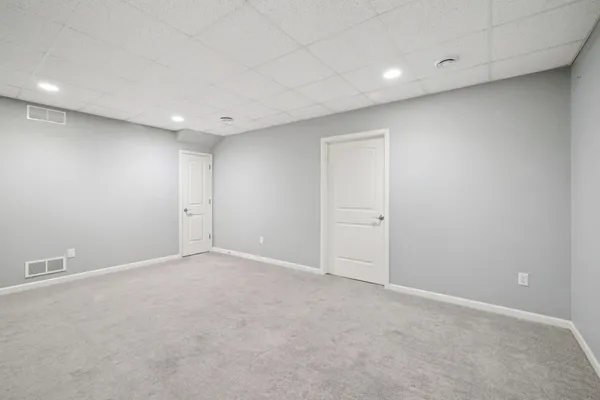 $525,000 | 1021 Susan Crest, Black Earth, WI 53515