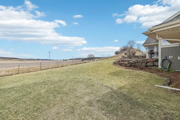 $525,000 | 1021 Susan Crest, Black Earth, WI 53515