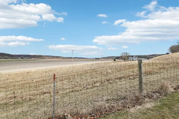 $525,000 | 1021 Susan Crest, Black Earth, WI 53515